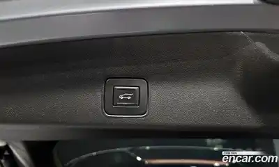 Chevrolet TrailBlazer 2021 1.3 Автомат в Москве № 41653, миниатюра 3