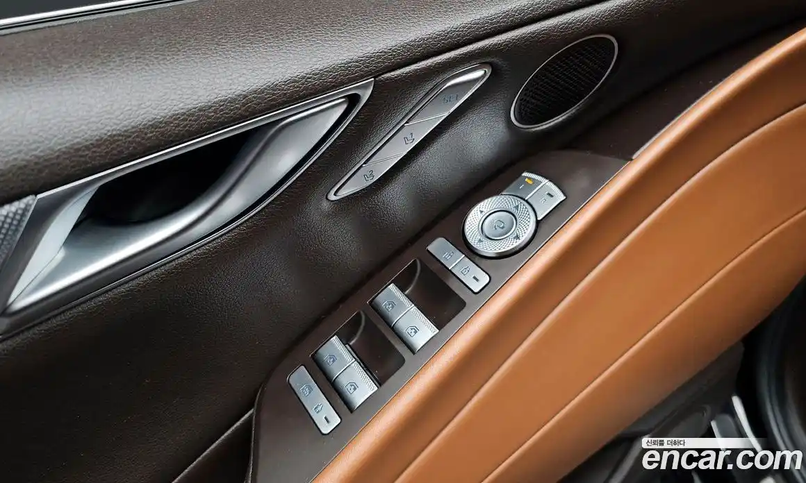 Genesis G80 2021 2.5 Автомат в Москве № 419138, фото 18