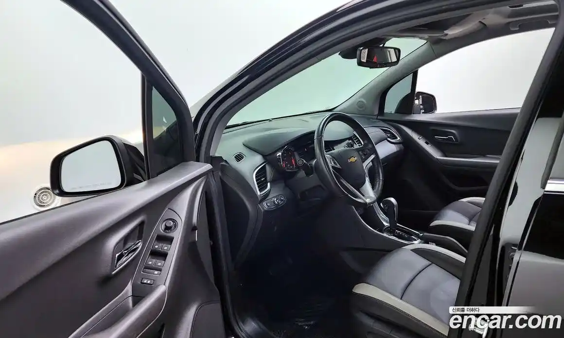 Chevrolet Trax 2019 1.4 Автомат в Москве № 422614, фото 10