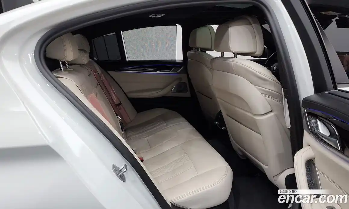 BMW 5-Series 2023 4.4 Автомат в Москве № 426155, фото 12