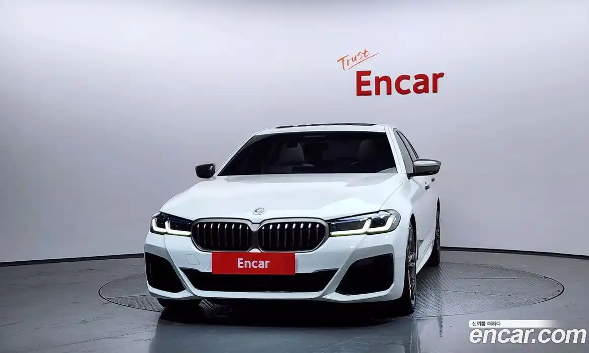 BMW 5-Series 2023 4.4 Автомат в Москве № 426155, фото 3