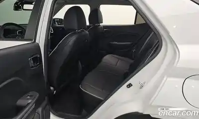 Hyundai Venue 2023 1.6 Автомат в Москве № 449238, миниатюра 12