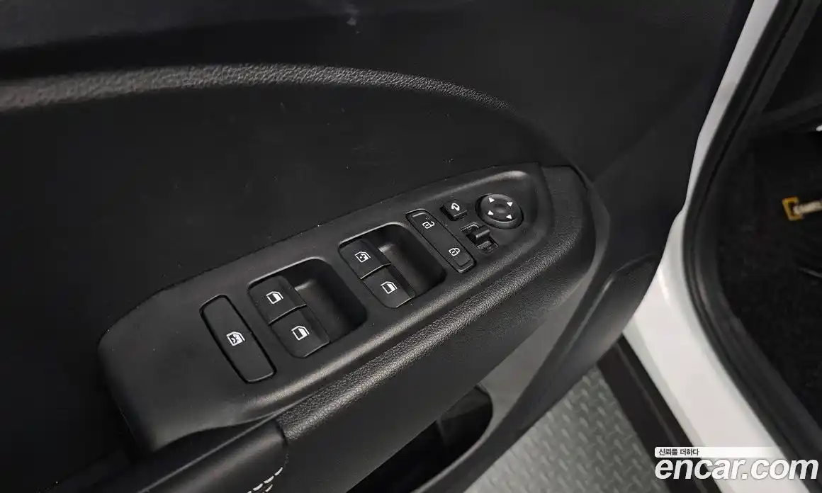 Hyundai Venue 2023 1.6 Автомат в Москве № 449238, фото 17