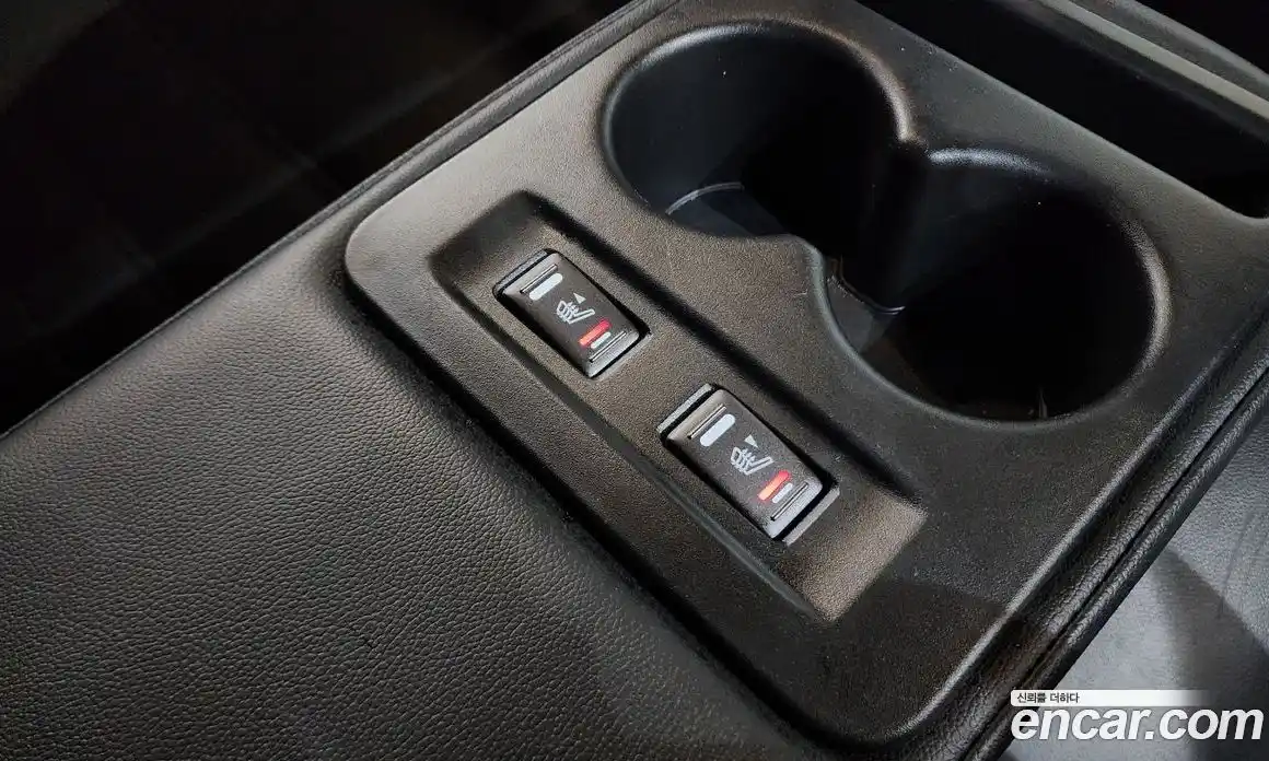 Renault SM6 2020 2.0 Автомат в Москве № 455886, фото 19