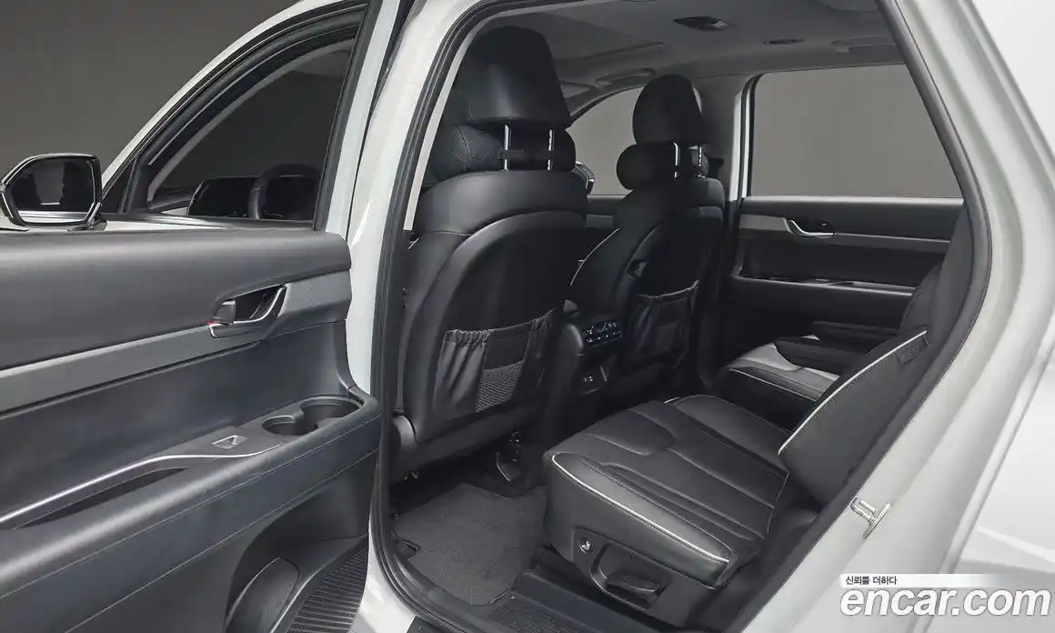 Hyundai Palisade 2023 3.8 Автомат в Москве № 457615, фото 17