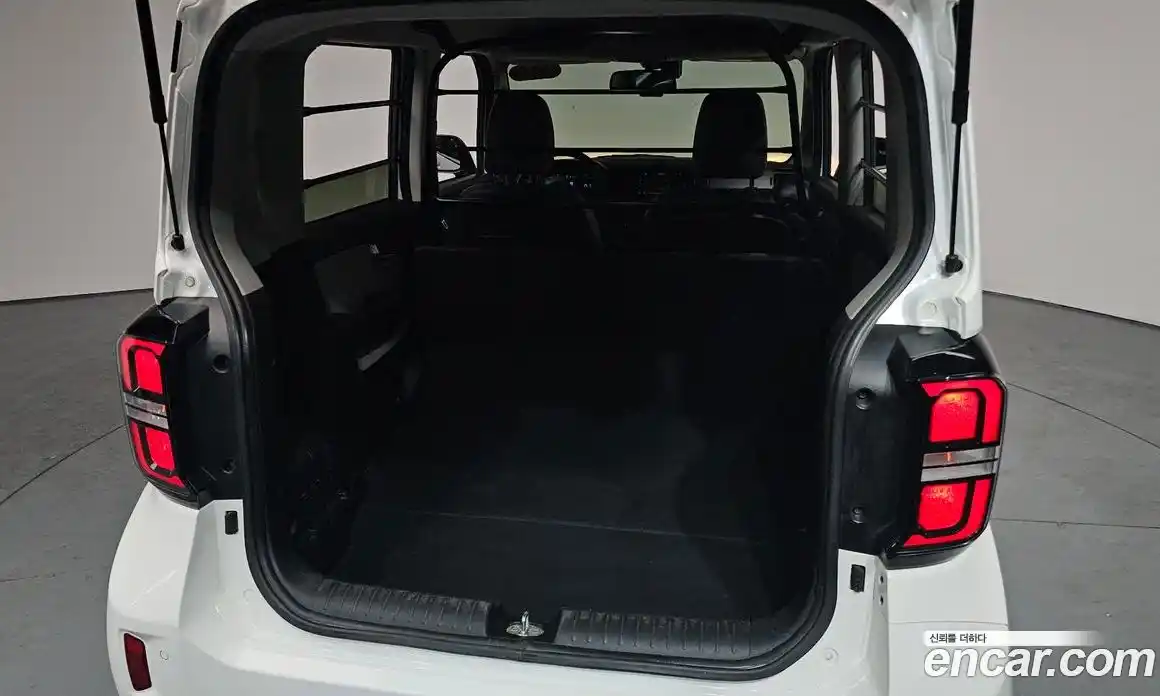 Kia Ray 2023 1.0 Автомат в Москве № 461031, фото 19