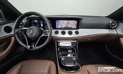 Mercedes-Benz E-Class 2021 2.0 Автомат в Москве № 466158, миниатюра 7