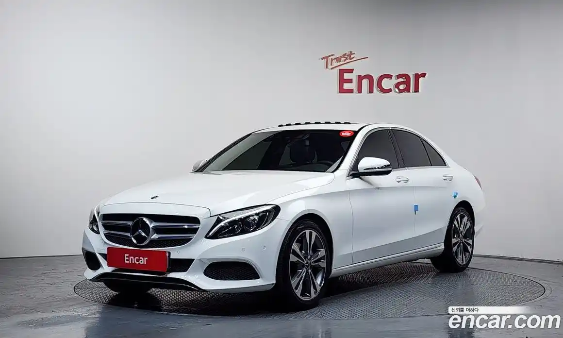 Mercedes-Benz C-Class 2018 2.0 Автомат в Москве № 466664, фото 1