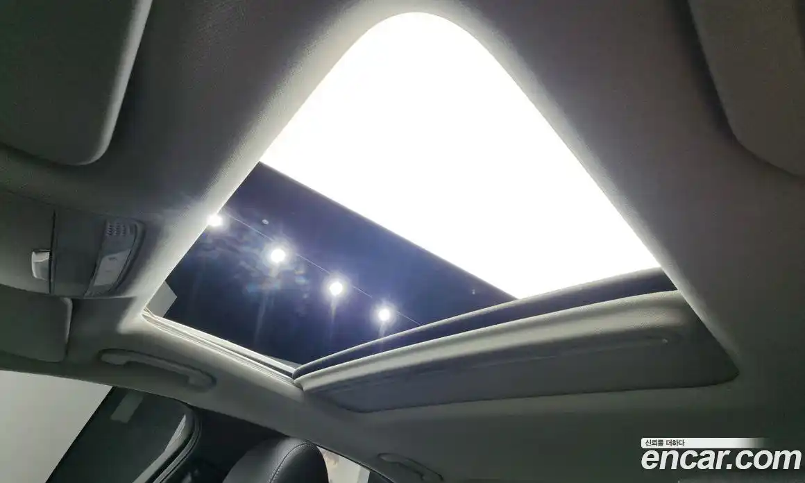 Mercedes-Benz C-Class 2018 2.0 Автомат в Москве № 466664, фото 19