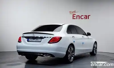 Mercedes-Benz C-Class 2018 2.0 Автомат в Москве № 466664, миниатюра 2