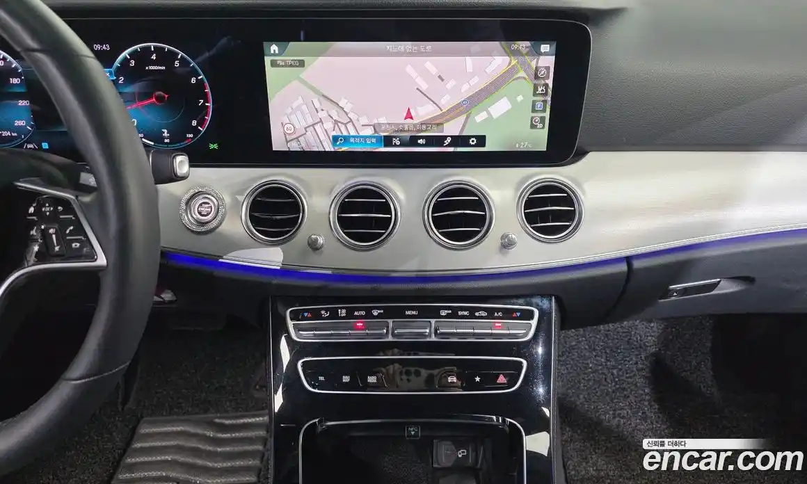 Mercedes-Benz E-Class 2021 2.0 Автомат в Москве № 467468, фото 14