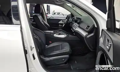 Mercedes-Benz GLE-Class 2019 1.9 Автомат в Москве № 468030, миниатюра 11