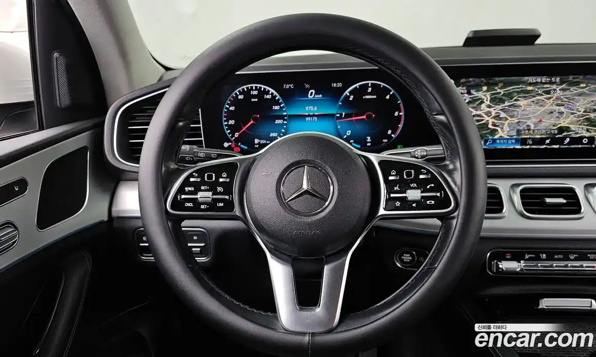 Mercedes-Benz GLE-Class 2019 1.9 Автомат в Москве № 468030, фото 13
