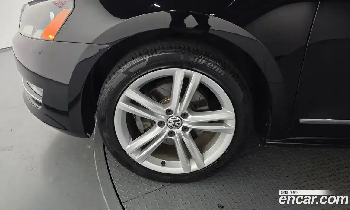 Volkswagen Passat 2014 2.0 Автомат в Москве № 472399, фото 5