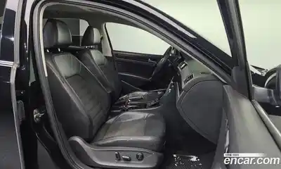 Volkswagen Passat 2014 2.0 Автомат в Москве № 472399, миниатюра 10