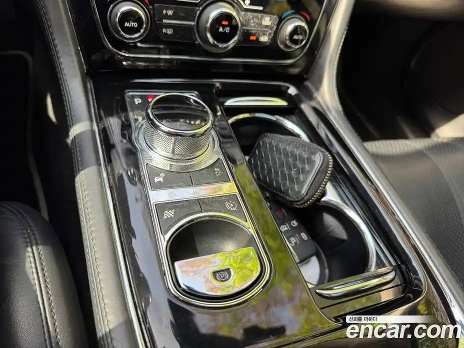 Jaguar XJ 2013 3.0 Автомат в Москве № 474332, фото 11