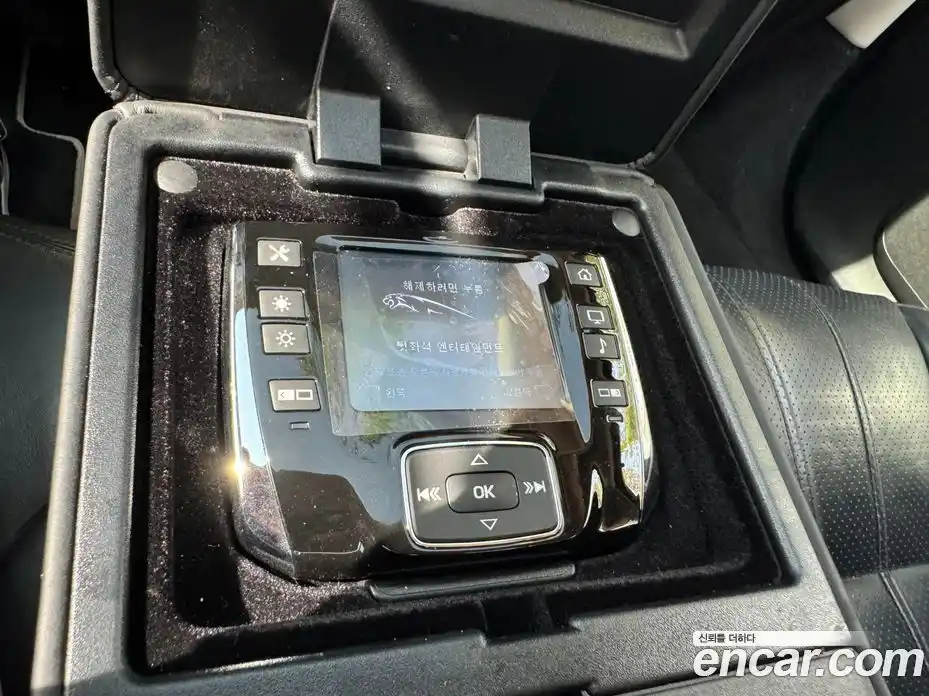 Jaguar XJ 2013 3.0 Автомат в Москве № 474332, фото 17