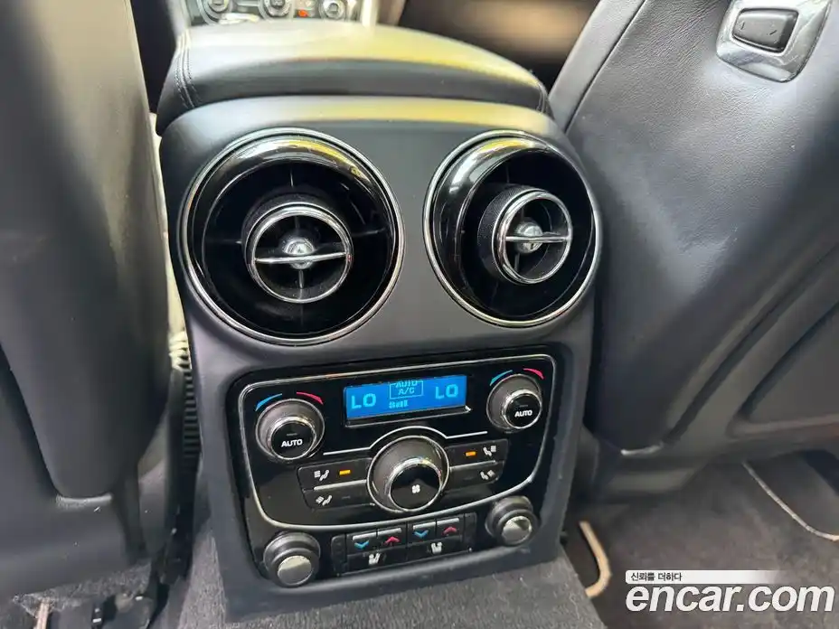 Jaguar XJ 2013 3.0 Автомат в Москве № 474332, фото 18