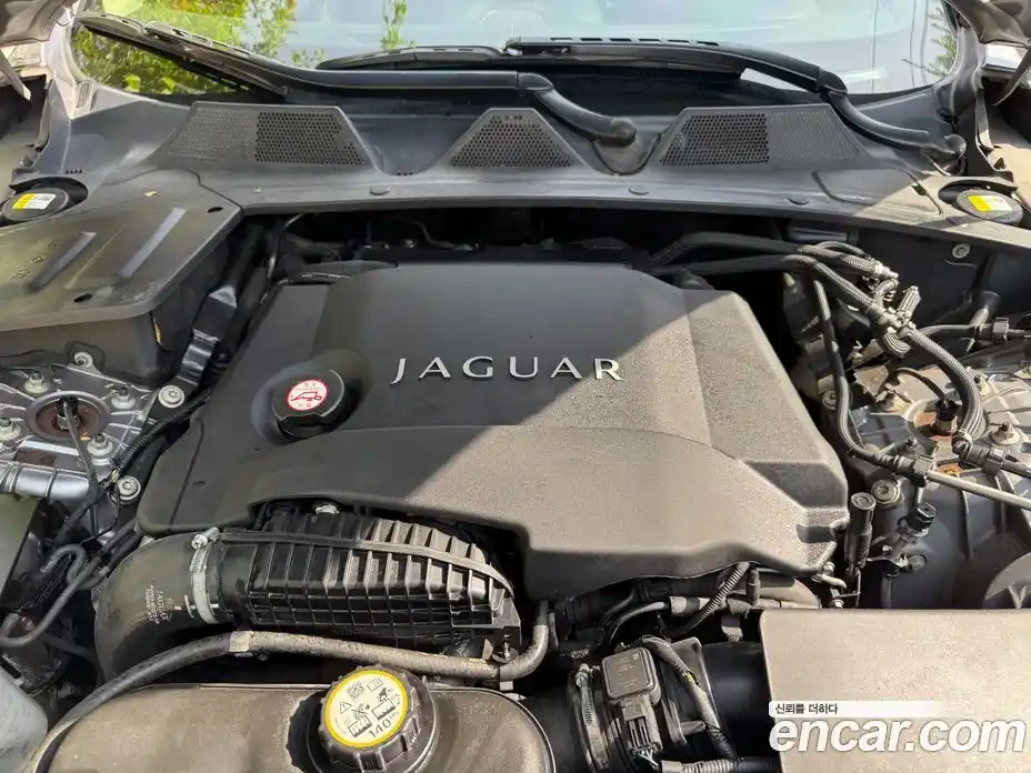 Jaguar XJ 2013 3.0 Автомат в Москве № 474332, фото 20