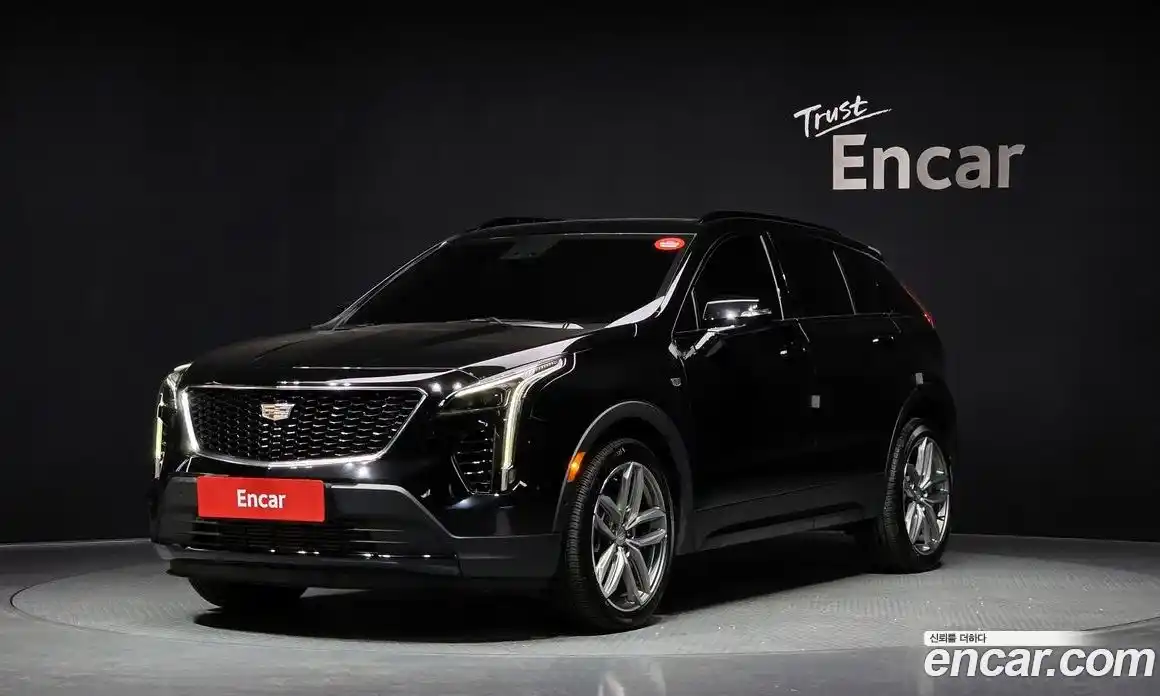 Cadillac XT4 2023 2.0 Автомат в Москве № 474606, фото 1