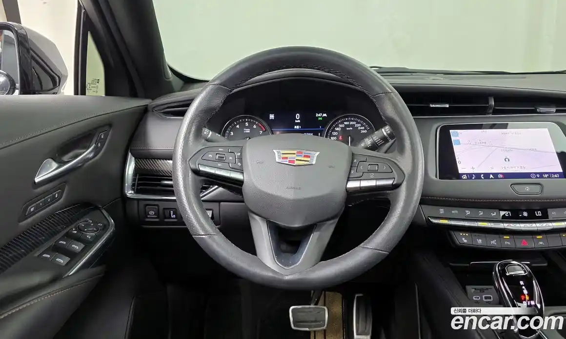 Cadillac XT4 2023 2.0 Автомат в Москве № 474606, фото 13