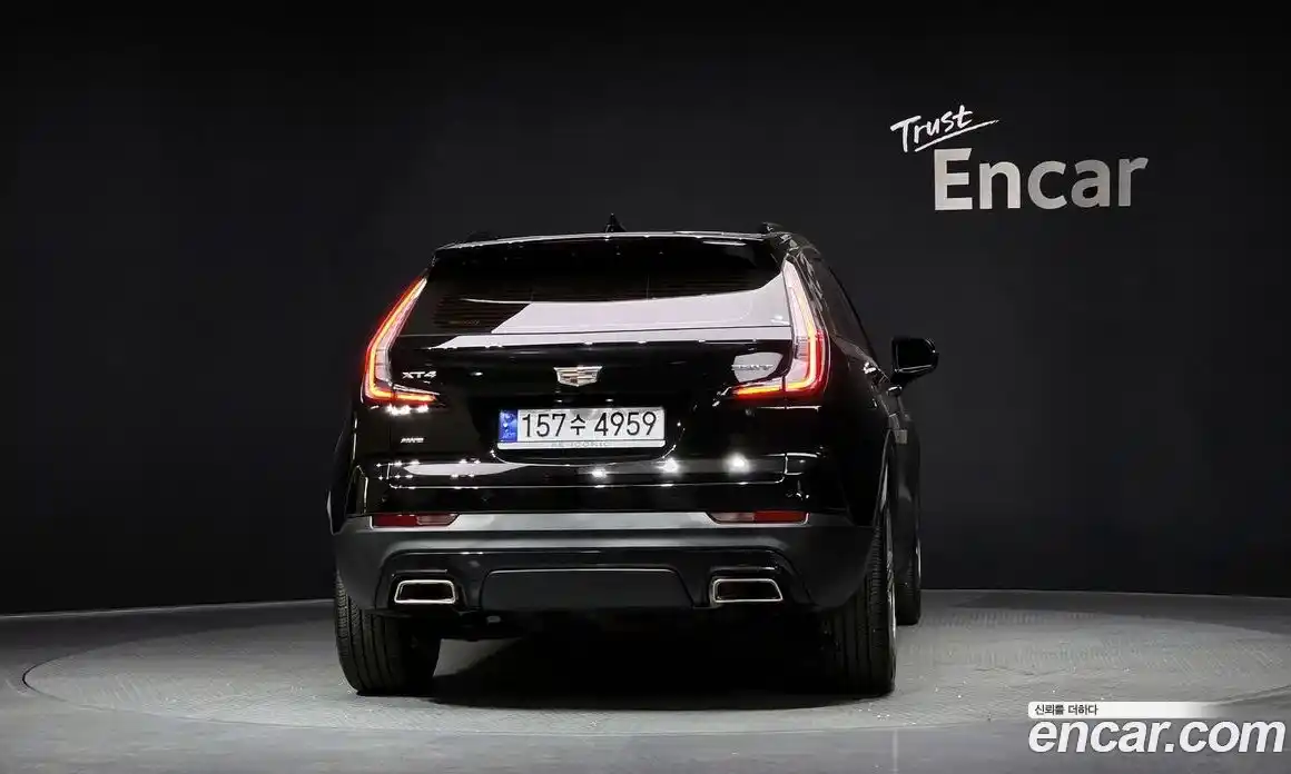 Cadillac XT4 2023 2.0 Автомат в Москве № 474606, фото 4