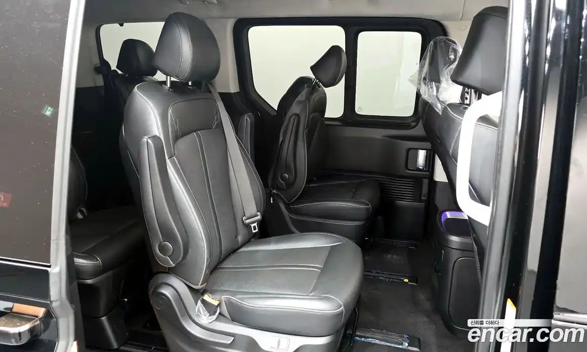 Hyundai Staria 2025 1.6 Автомат в Москве № 47810, фото 13