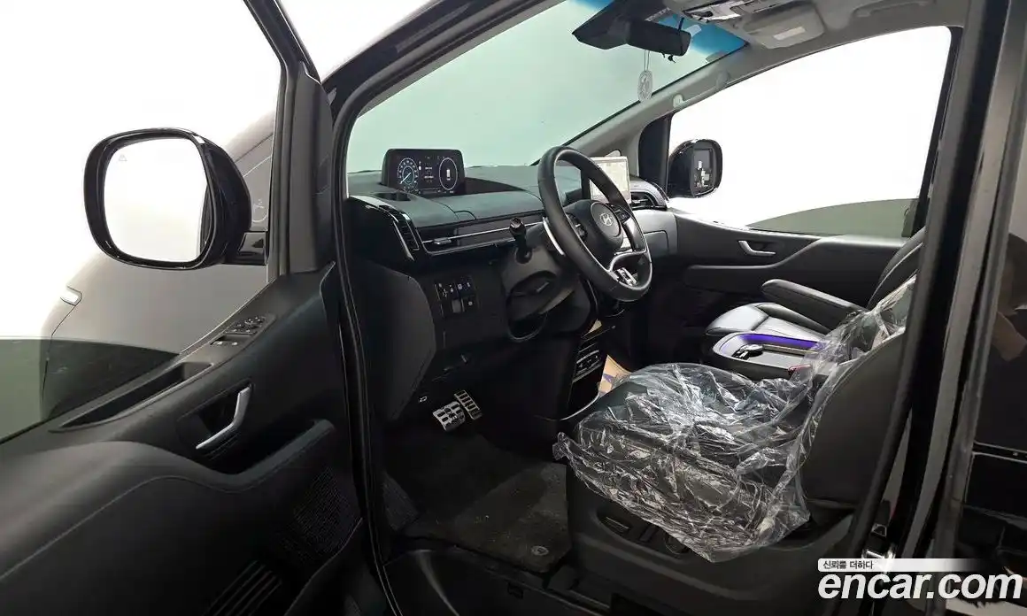 Hyundai Staria 2025 1.6 Автомат в Москве № 47810, фото 19