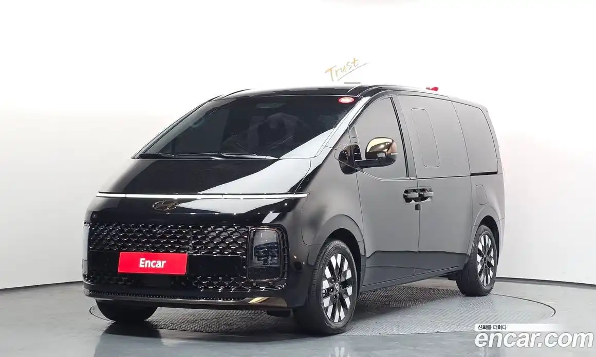 Hyundai Staria 2025 1.6 Автомат в Москве № 47810, фото 4