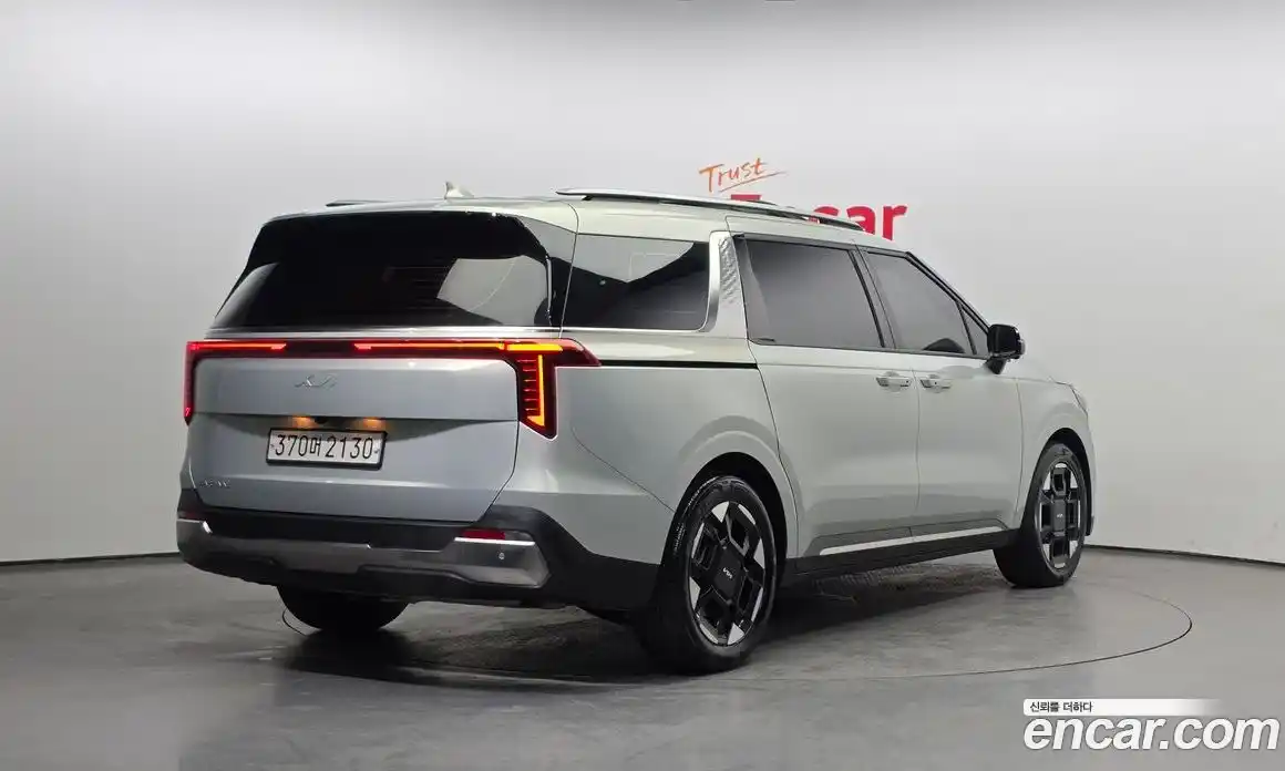 Kia Canival 2024 3.5 Автомат в Москве № 52005, фото 19