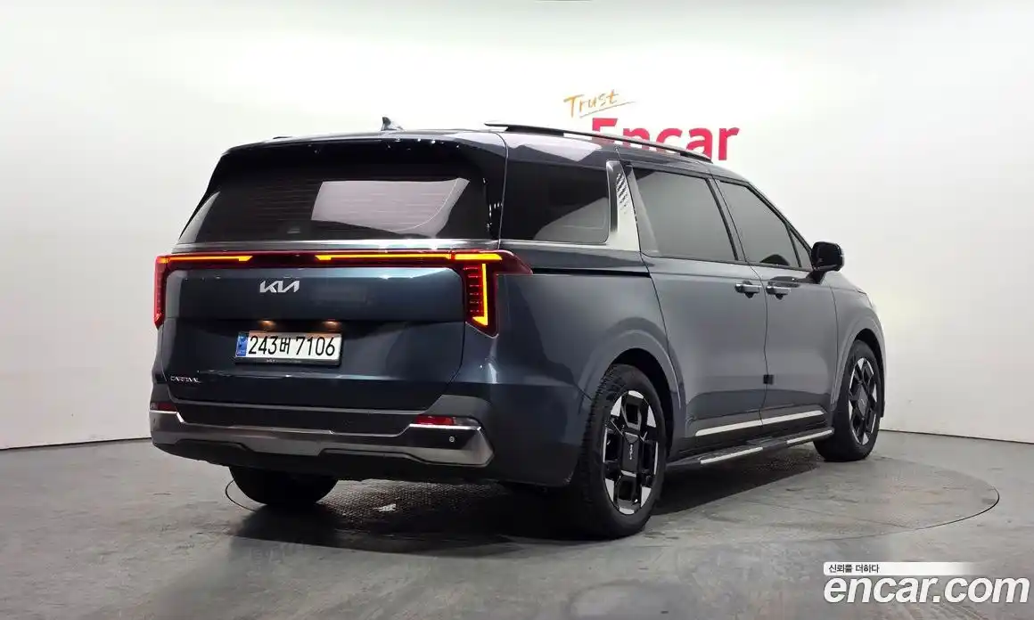 Kia Canival 2024 2.2 Автомат в Москве № 52382, фото 14