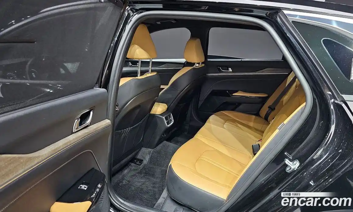 Kia K5 2023 1.6 Автомат в Москве № 54667, фото 12