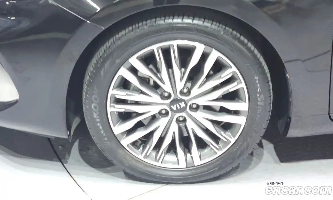 Kia K7 2020 2.5 Автомат в Москве № 56291, фото 6