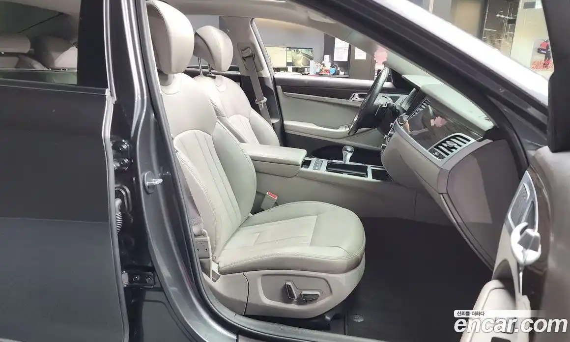 Genesis G80 2018 3.3 Автомат в Москве № 56585, фото 11