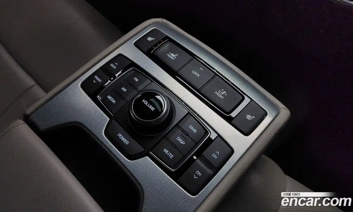 Genesis G80 2018 3.3 Автомат в Москве № 56585, фото 19