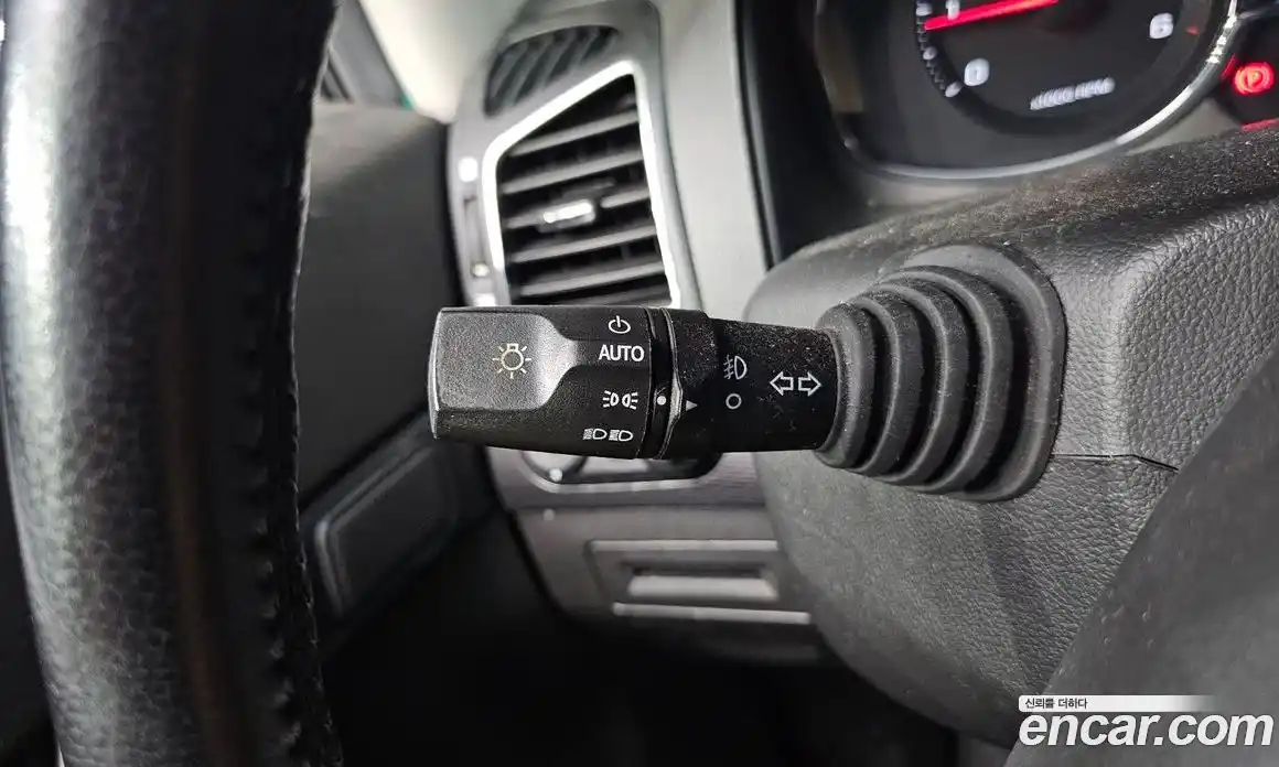 Chevrolet Captiva 2015 2.0 Автомат в Москве № 84942, фото 17