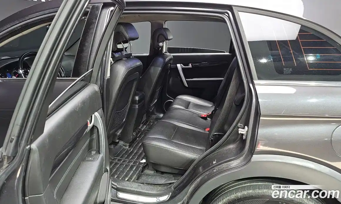 Chevrolet Captiva 2015 2.0 Автомат в Москве № 84942, фото 10