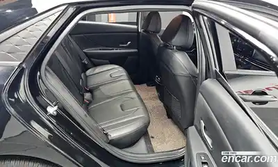 Hyundai Avante 2024 1.6 Автомат в Москве № 93375, миниатюра 5