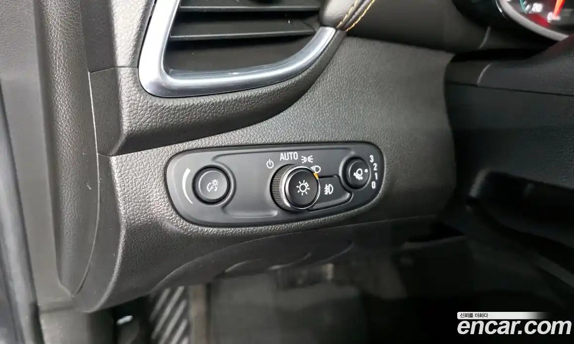 Chevrolet Trax 2017 1.4 Автомат в Москве № 99812, фото 14