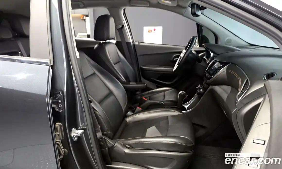 Chevrolet Trax 2017 1.4 Автомат в Москве № 99812, фото 19