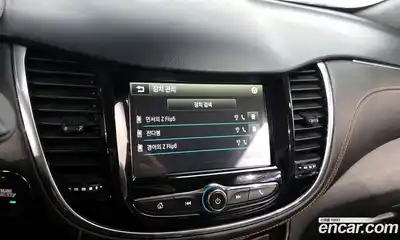 Chevrolet Trax 2017 1.4 Автомат в Москве № 99812, миниатюра 4