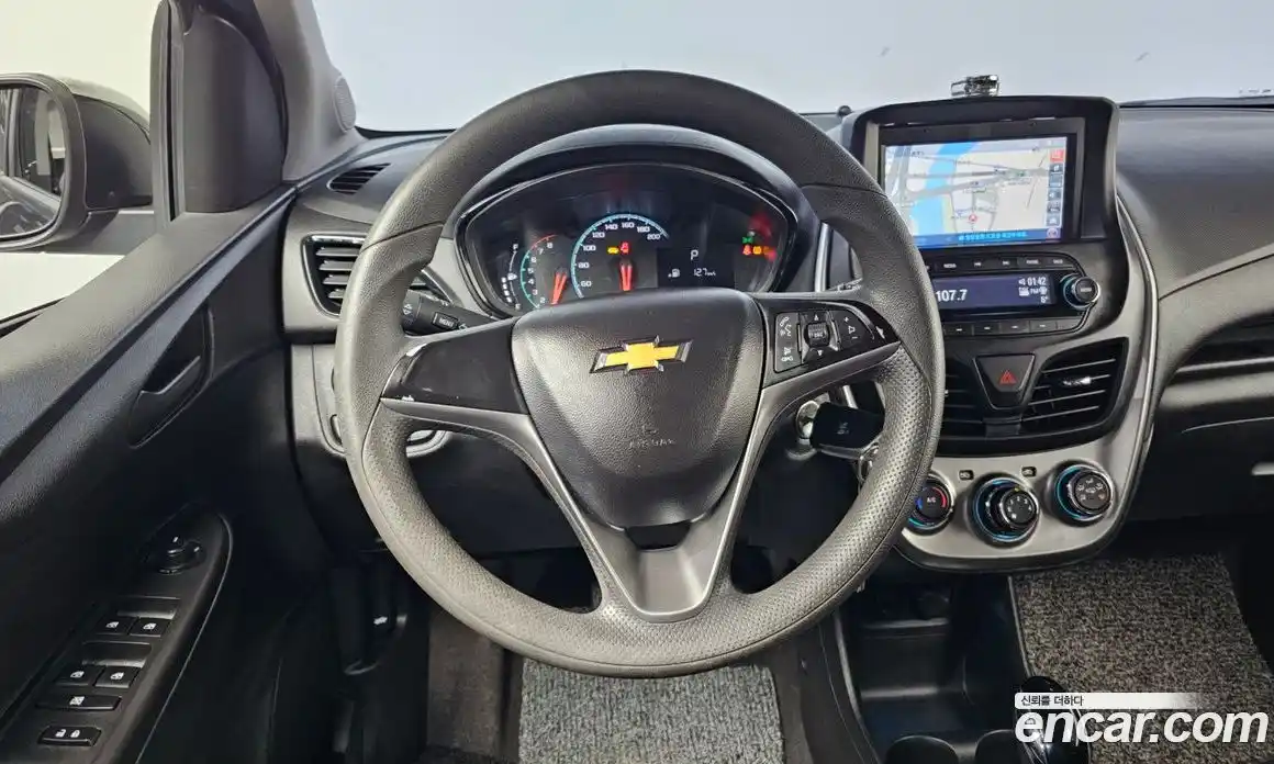 Chevrolet Spark 2016 1.0 Автомат в Москве № 100846, фото 11