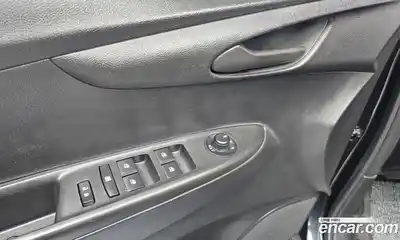 Chevrolet Spark 2016 1.0 Автомат в Москве № 100846, миниатюра 2