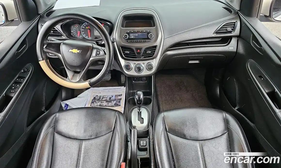 Chevrolet Spark 2016 1.0 Автомат в Москве № 105046, фото 12