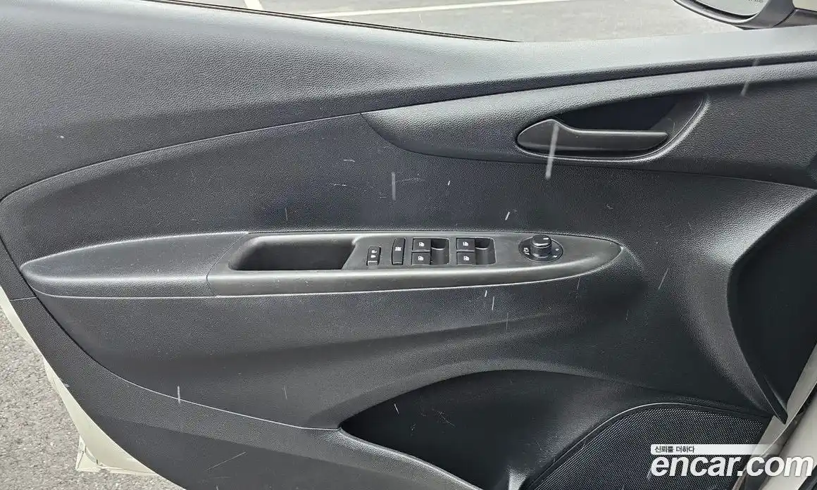 Chevrolet Spark 2016 1.0 Автомат в Москве № 105046, фото 18