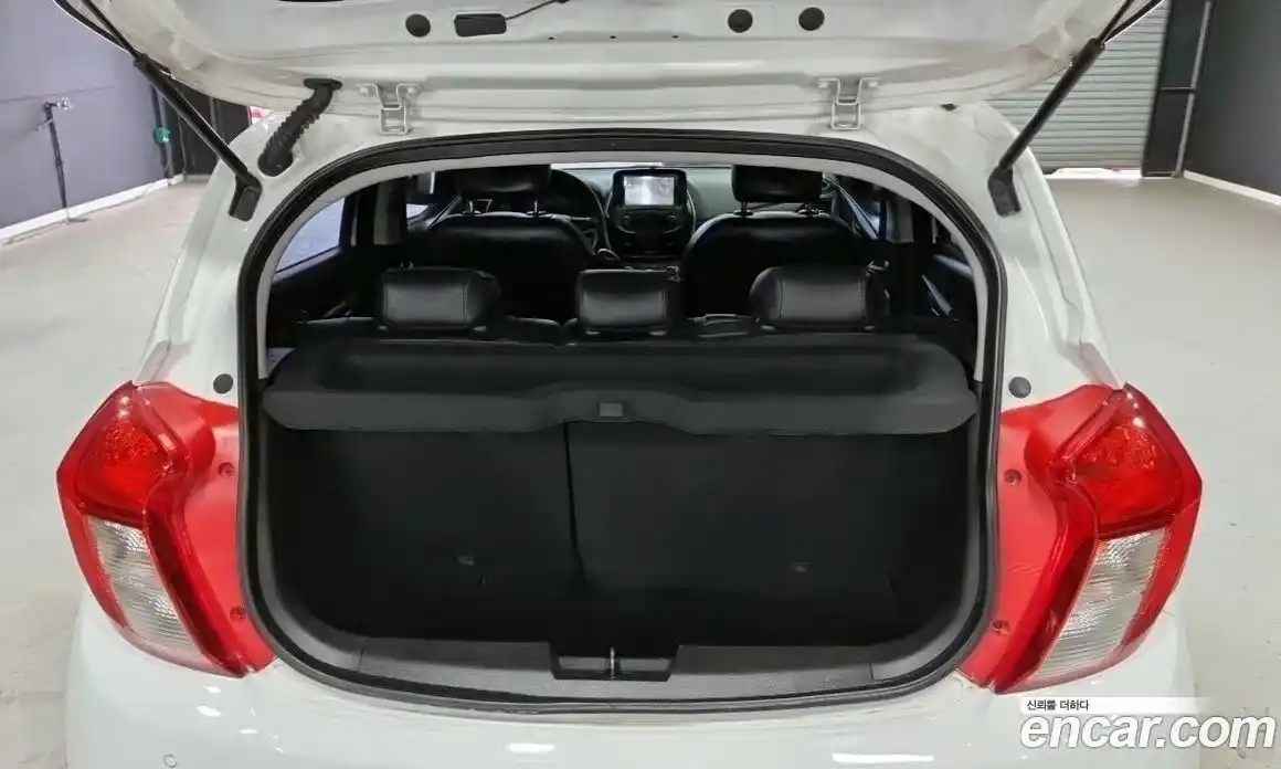 Chevrolet Spark 2016 1.0 Автомат в Москве № 105331, фото 18