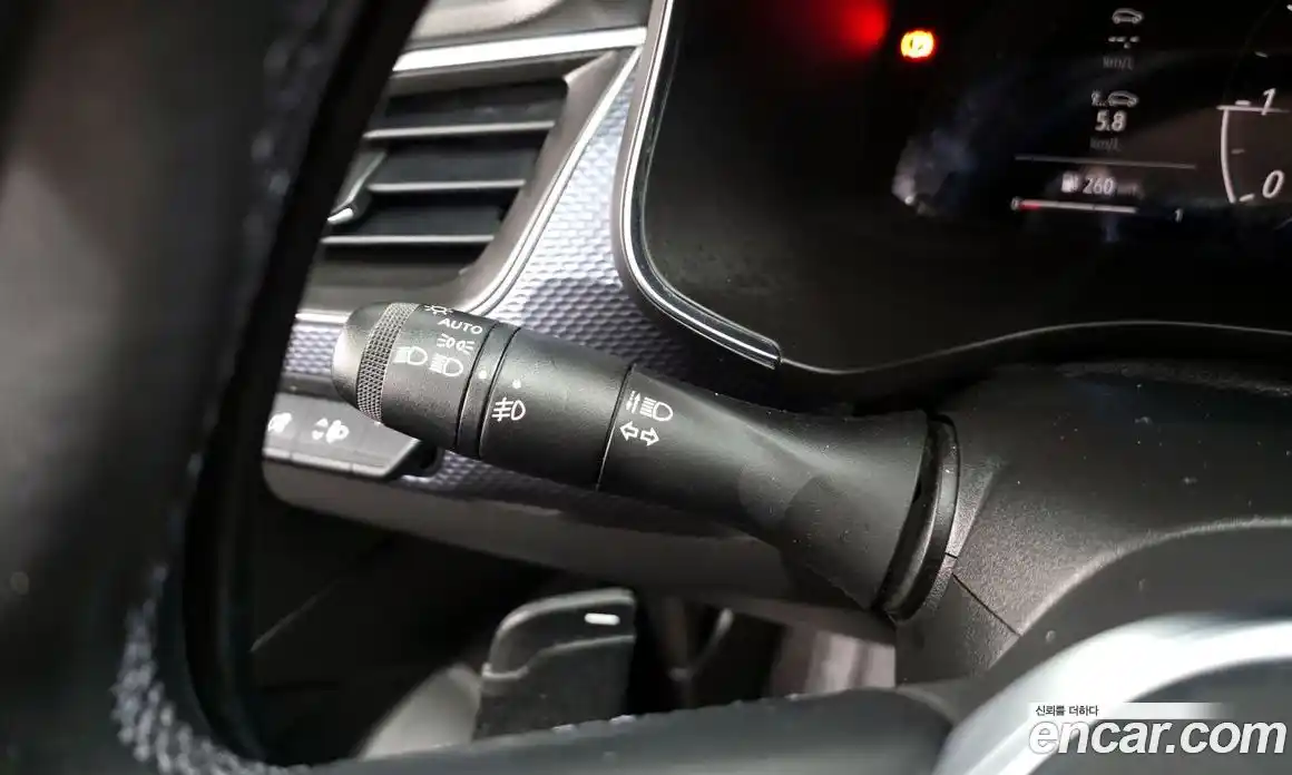 Renault XM3 2021 1.6 Автомат в Москве № 106044, фото 18