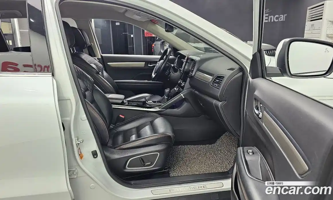 Renault QM6 2020 2.0 Автомат в Москве № 106165, фото 3