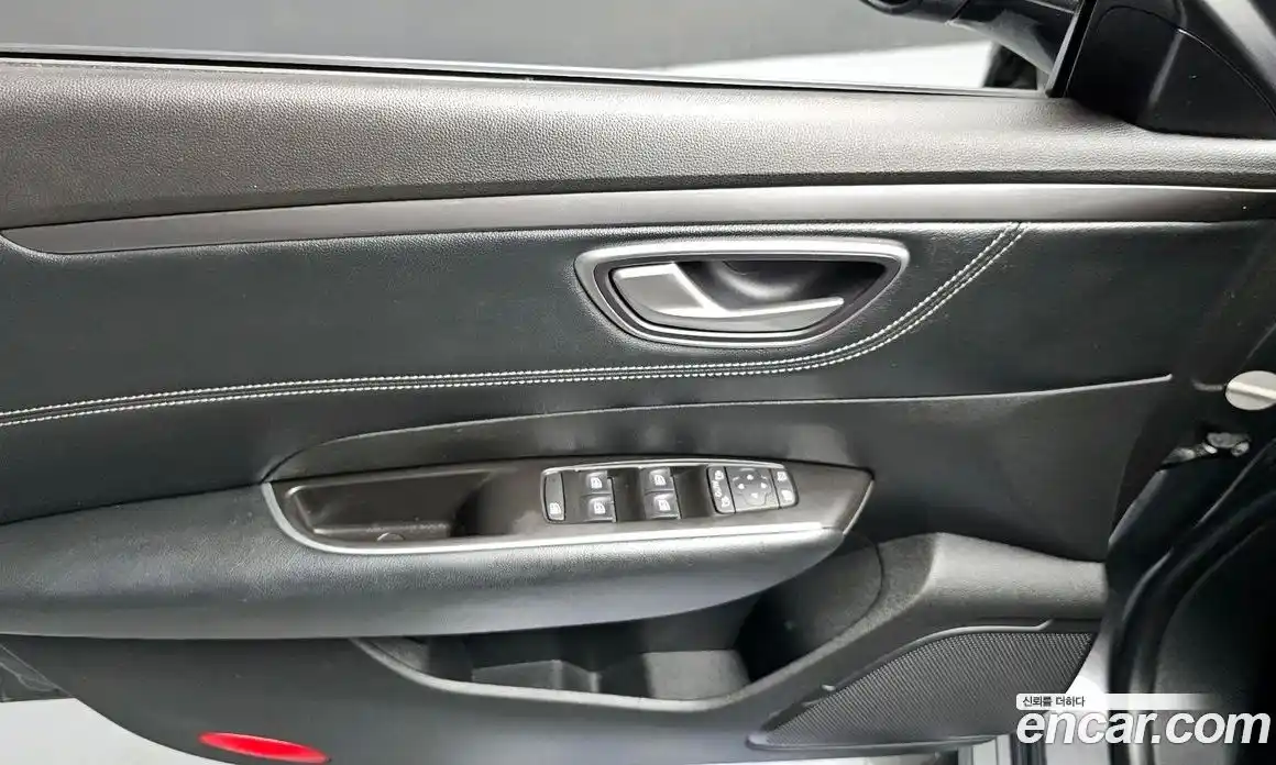 Renault SM6 2023 2.0 Автомат в Москве № 107395, фото 18