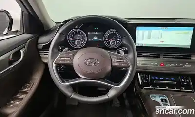 Hyundai Grandeur 2022 3.0 Автомат в Москве № 108330, миниатюра 3